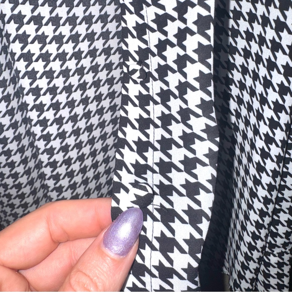 Torrid Madison Georgette Houndstooth Button Up Sh… - image 5